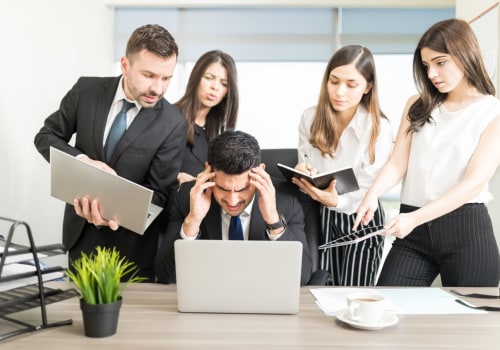 A Comprehensive Look at Reducing Scheduling Conflicts with Construction Management Software